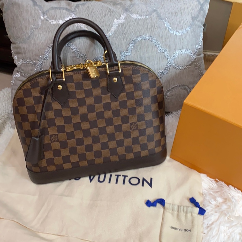 Louis Vuitton Alma PM in Damier Ebene